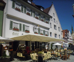 hotel-und-restaurant-zum-grünen-baum-bad-waldsee-rathausplatz