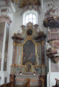 Seitenaltar rechts Kirche Erbach