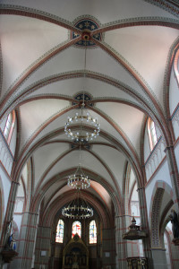 Deckengewoelbe Kirche Hundersingen